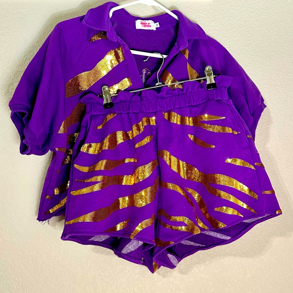 Purple and Gold Sequined Tiger Set